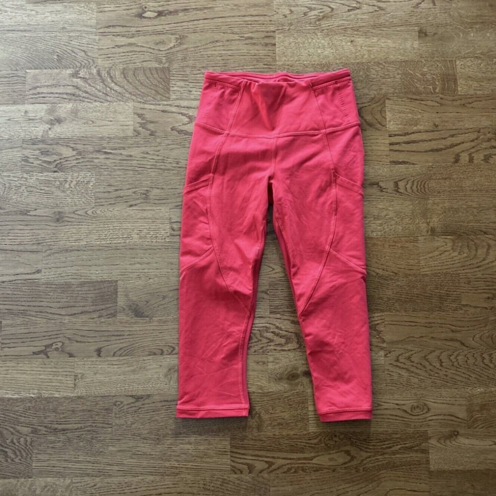 Lululemon Outrun Legging 17" Pockets Tight Red Crop Capri Running Ruched 2 Luxe